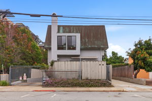 001_F8_216 8th Ave San