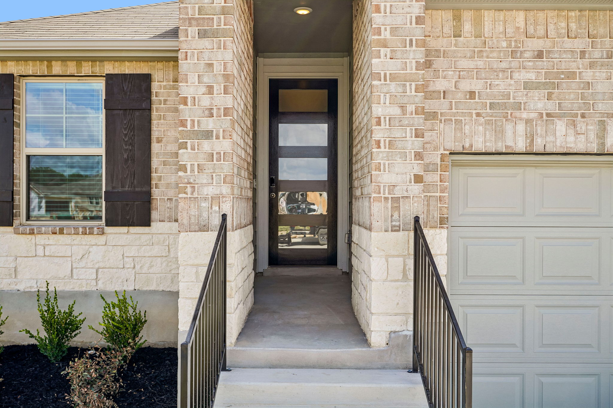 San Antonio - EAST - Legendary Trails - 216 Barton Point Schertz TX 78108-004