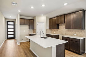 San Antonio - EAST - Legendary Trails - 216 Barton Point Schertz TX 78108-014