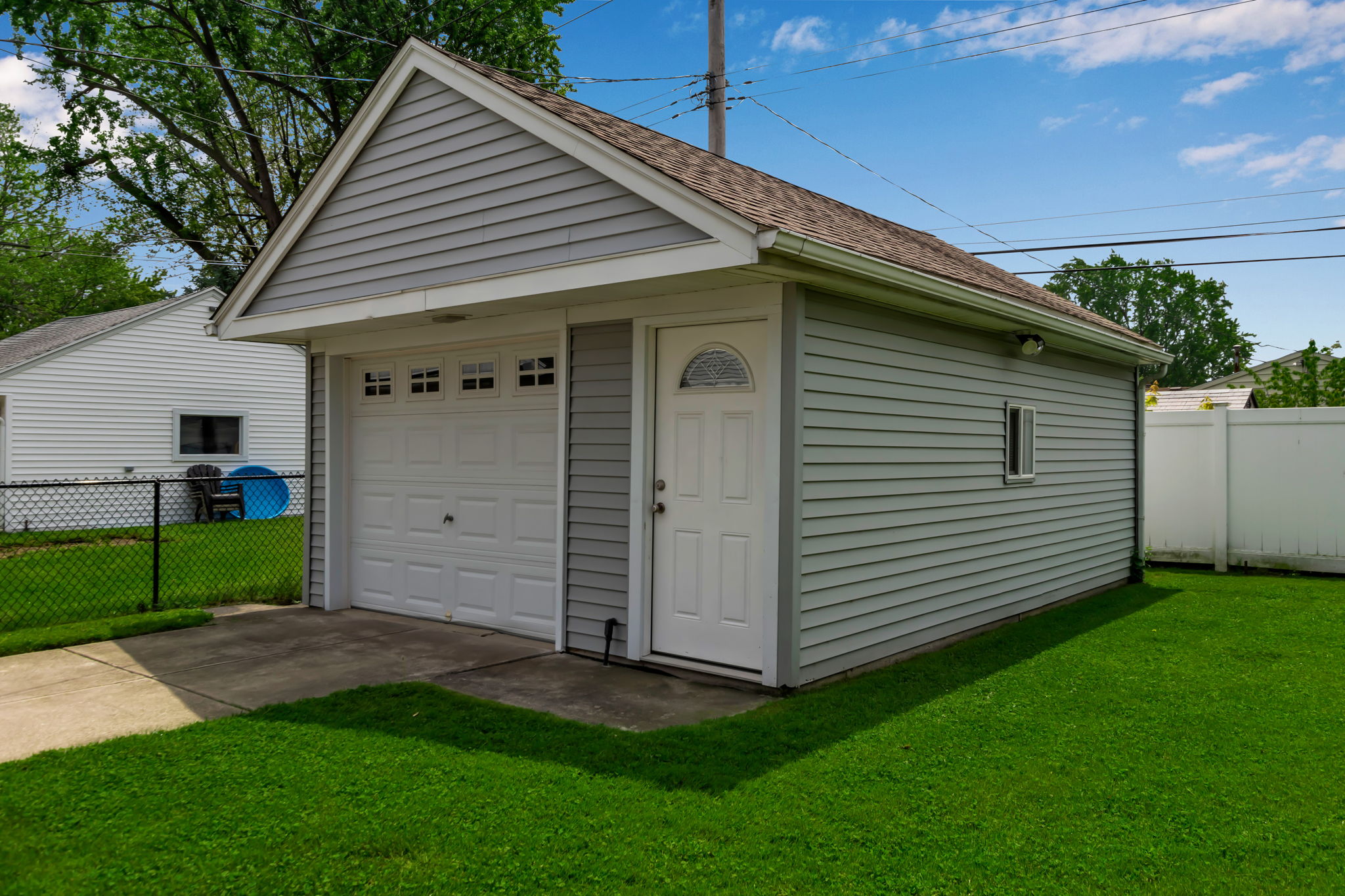  Photo 25