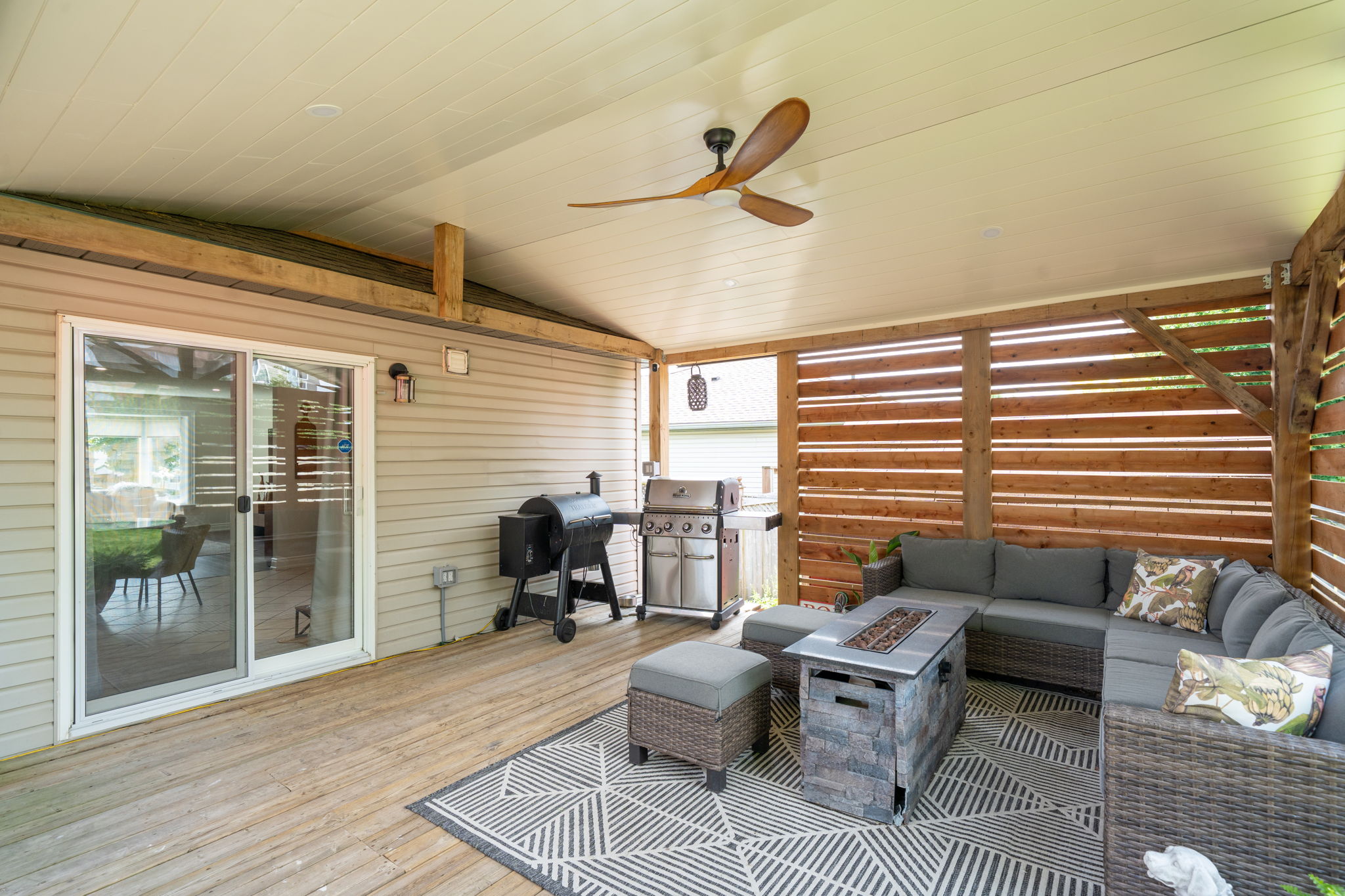 Deck