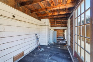 033_F8_216 N 25th St