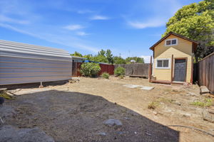 046_F8_216 N 25th St