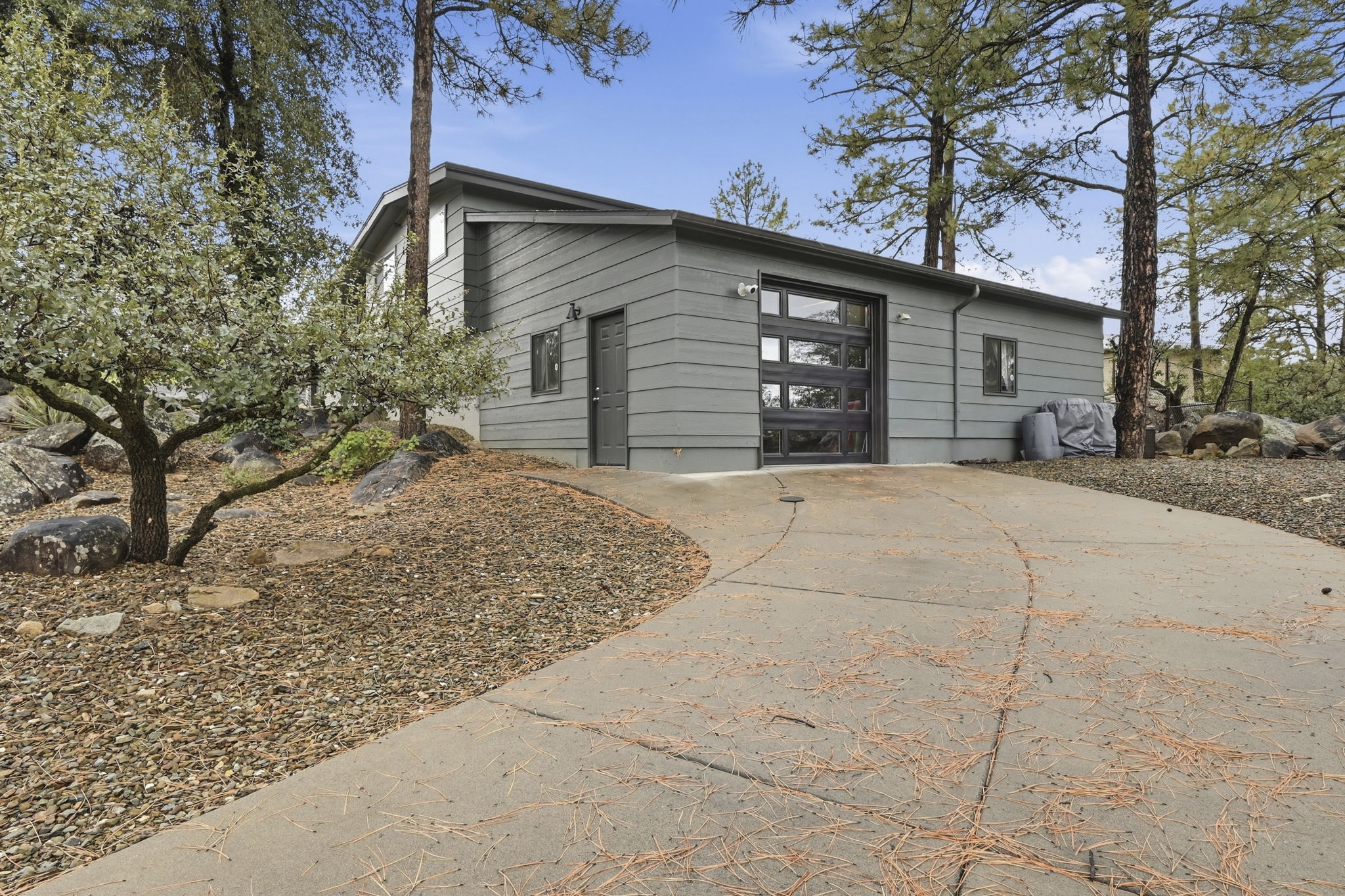 Side Drive - RV Parking