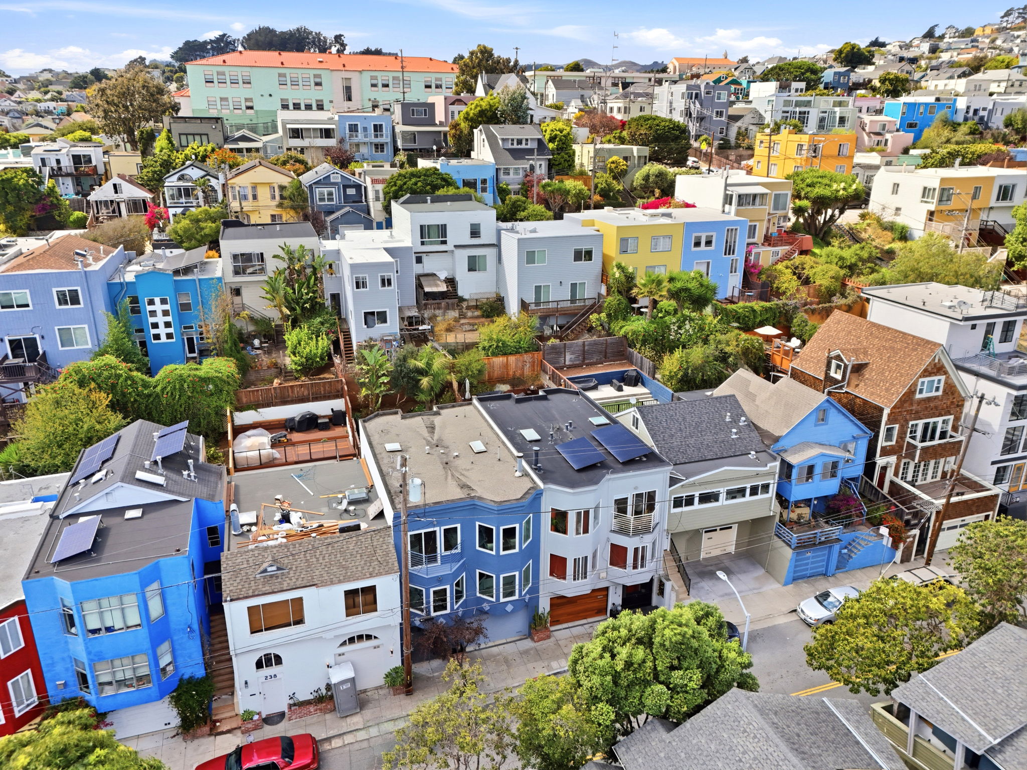 020_F8_AERIAL_216 Putnam St