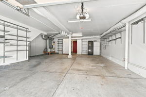 044_F8_216 Putnam St