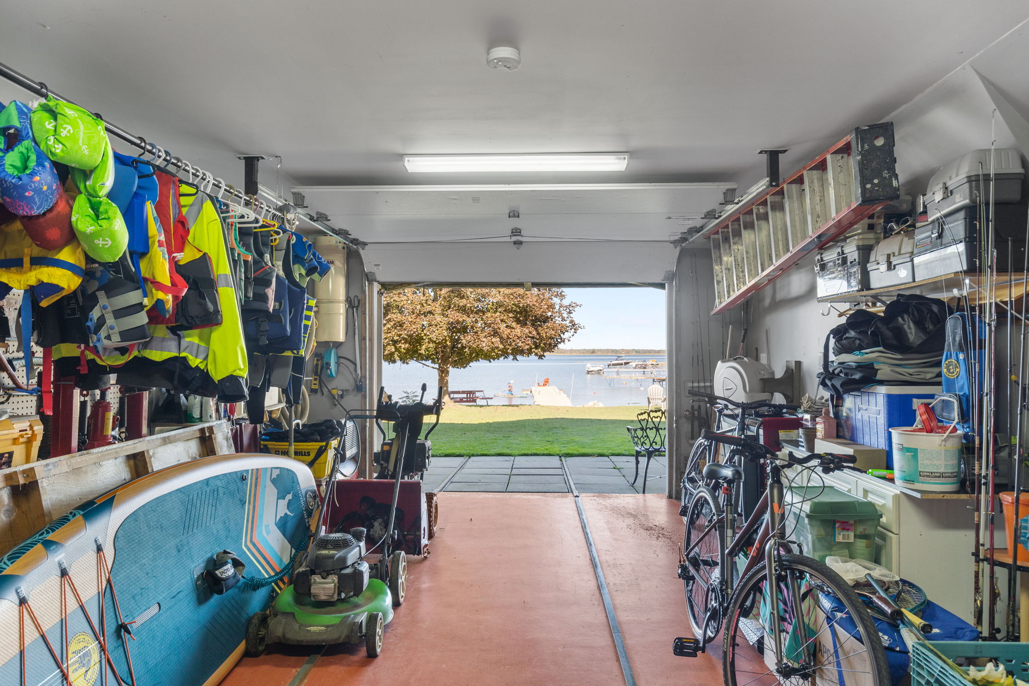 Boathouse/Garage