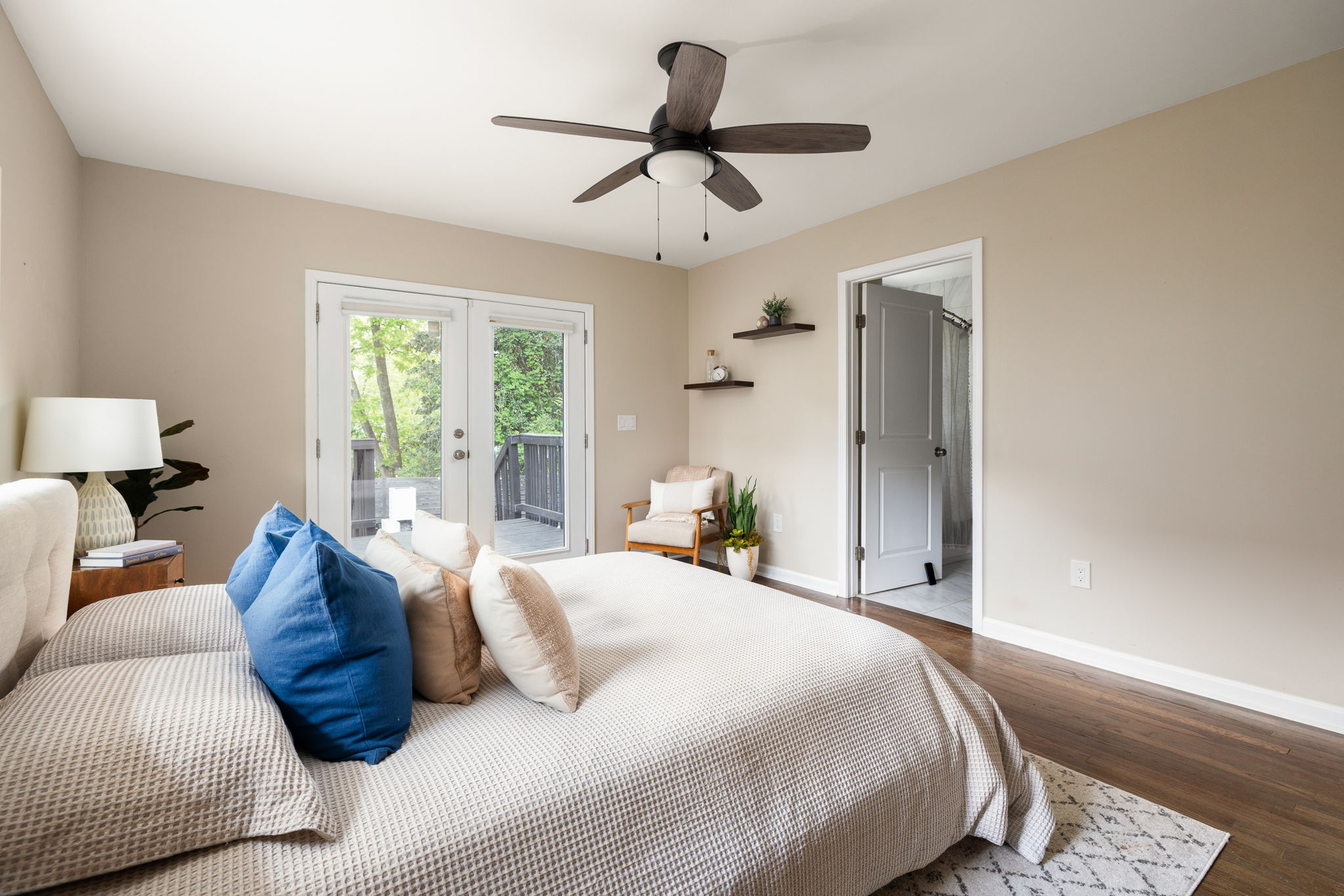 20260423_216sisson_mac015