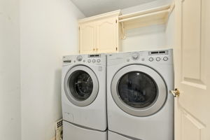  Photo 35