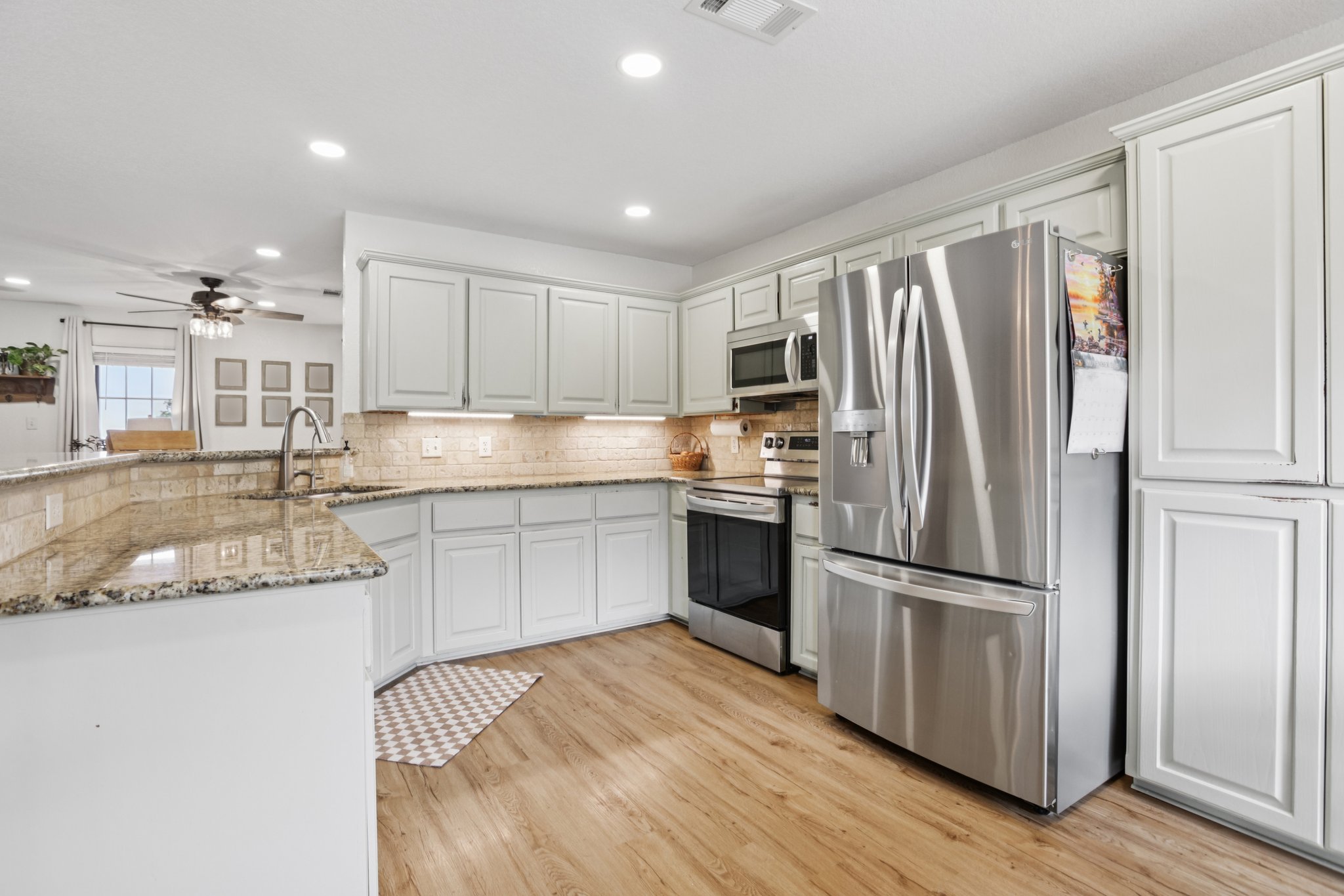 Co Rd 305-S1811-019.jpg