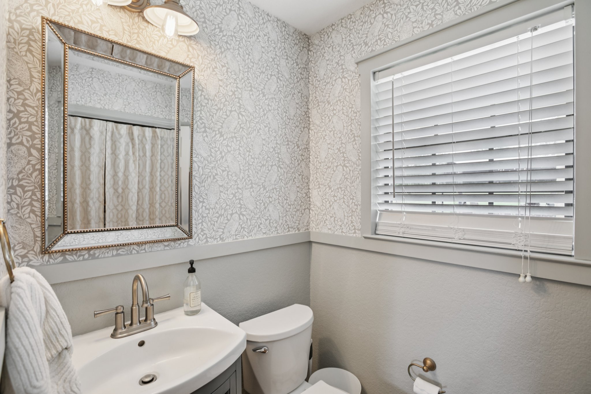 Co Rd 305-S1811-023.jpg