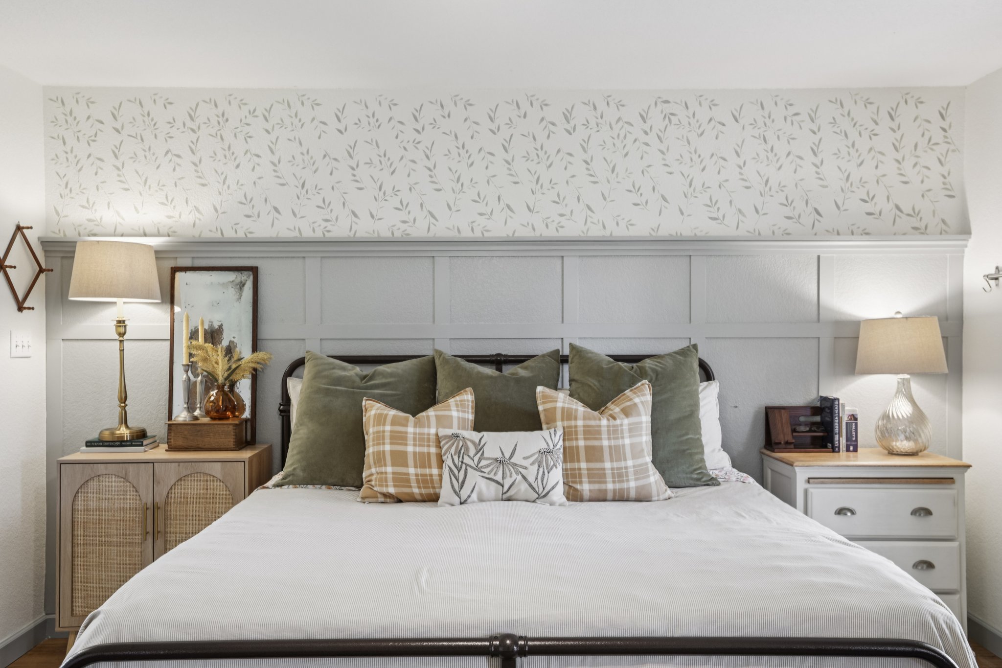 Co Rd 305-S1811-026.jpg