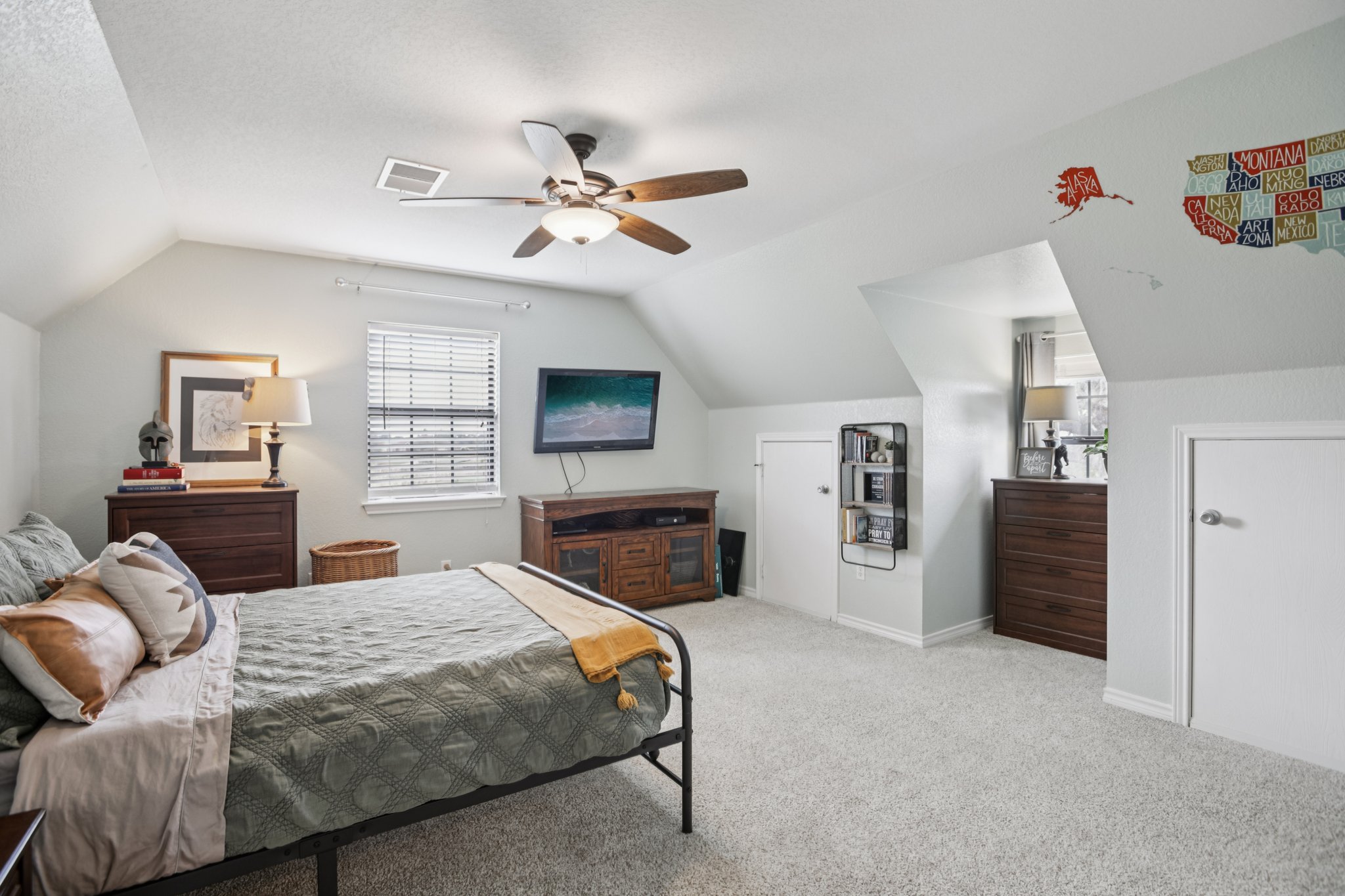 Co Rd 305-S1811-034.jpg