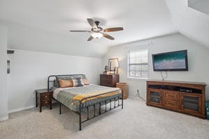 Co Rd 305-S1811-035.jpg