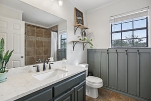 Co Rd 305-S1811-037.jpg