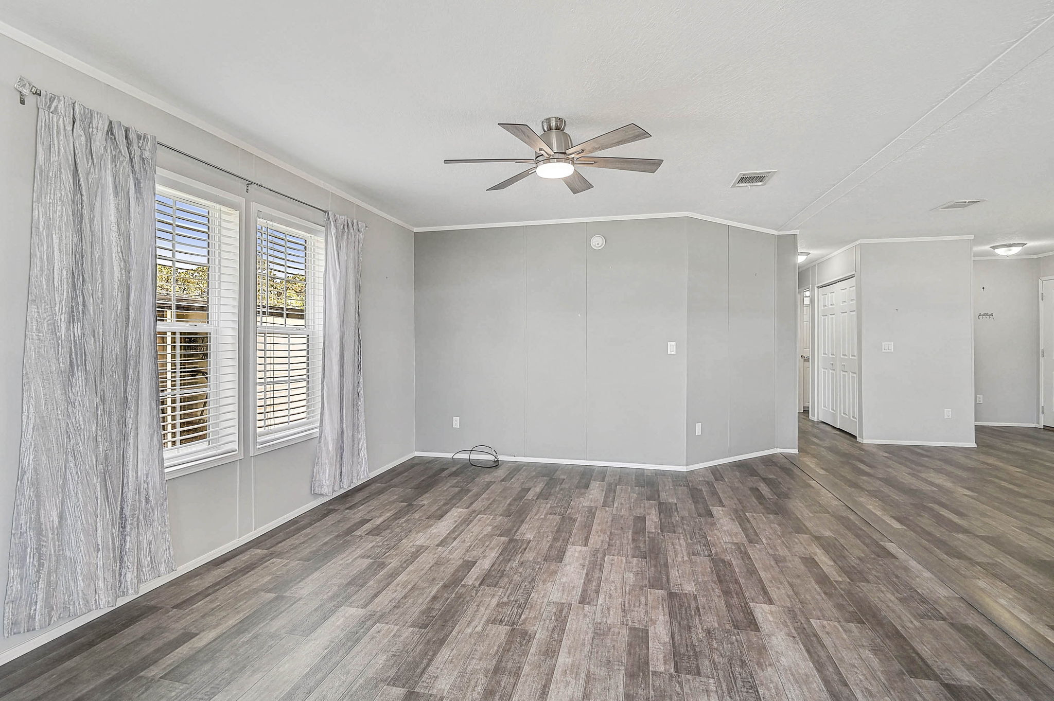 2160 Palazza Dr-16