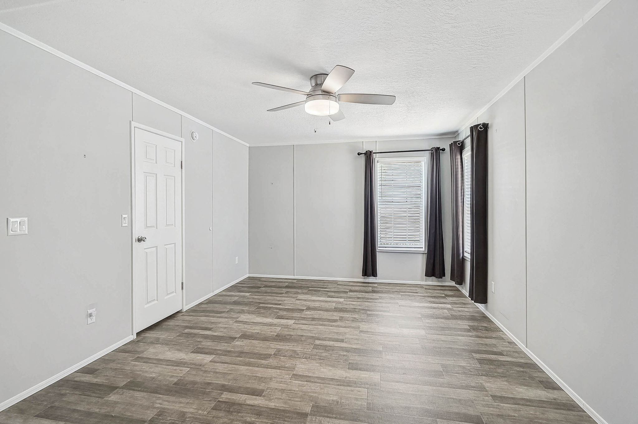 2160 Palazza Dr-22