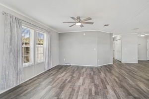 2160 Palazza Dr-16