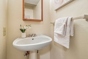 Norman Dr-S3009-032.jpg