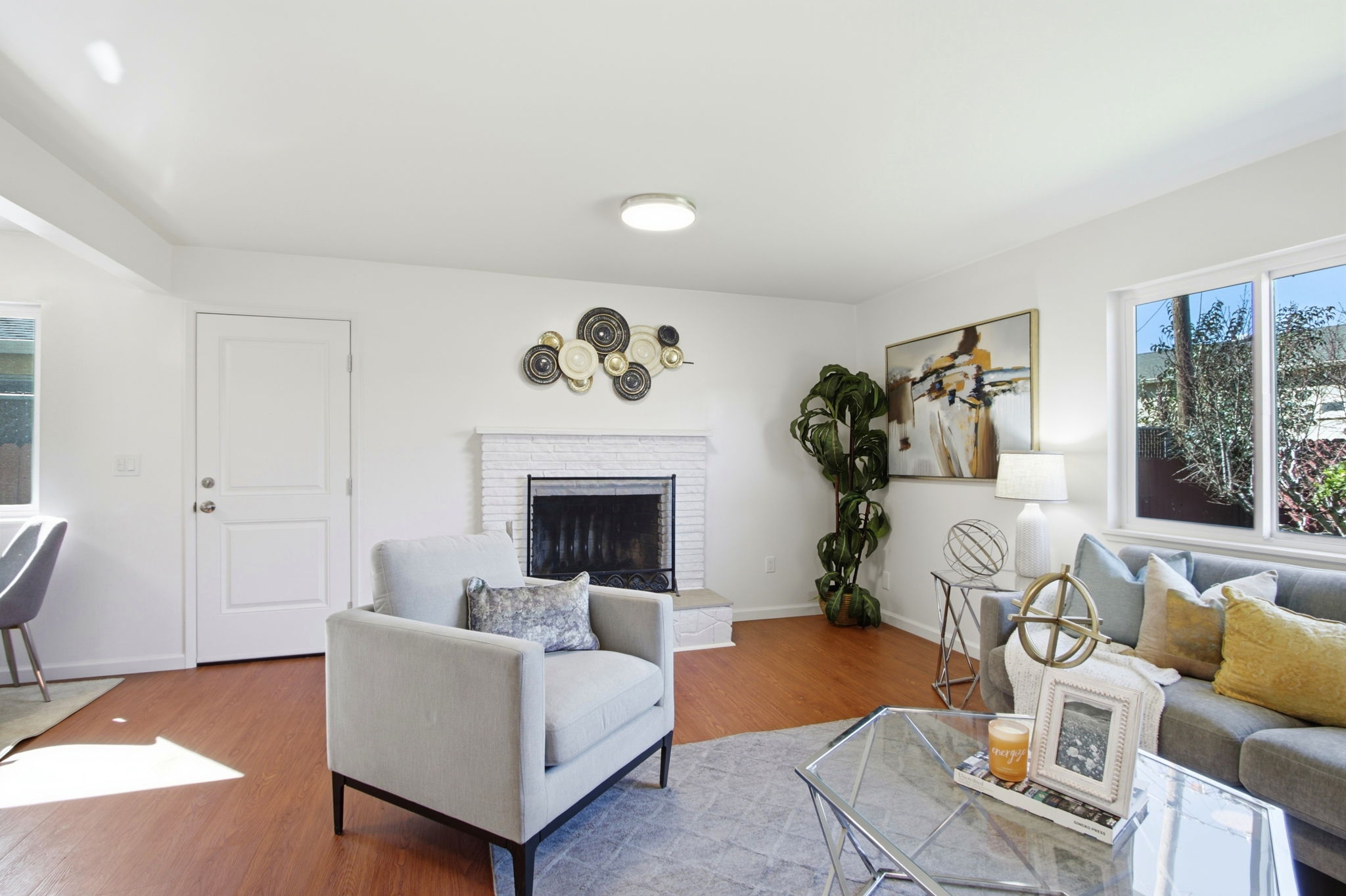 012_f8_2161 Cinderella Ln