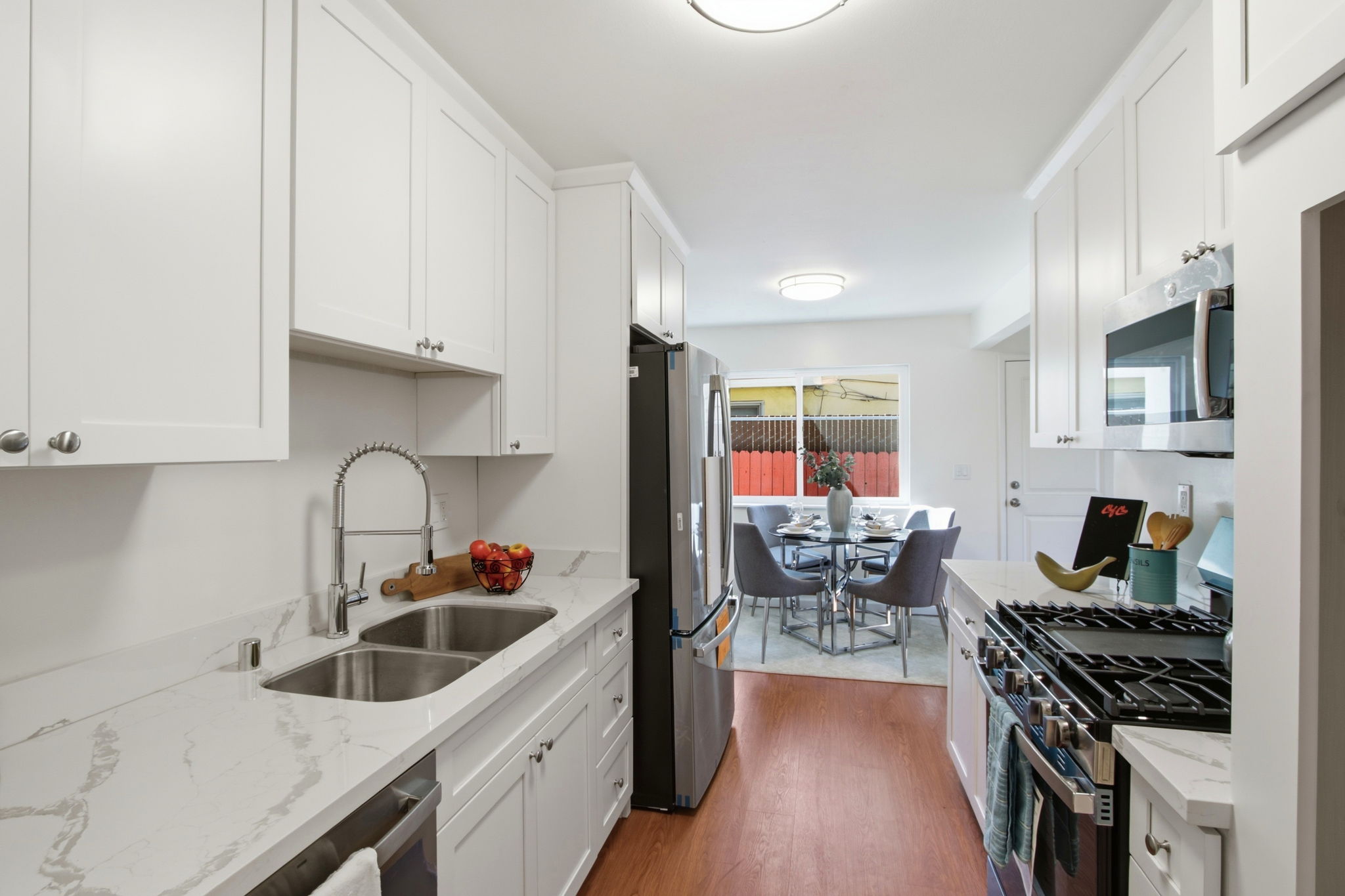 015_f8_2161 Cinderella Ln