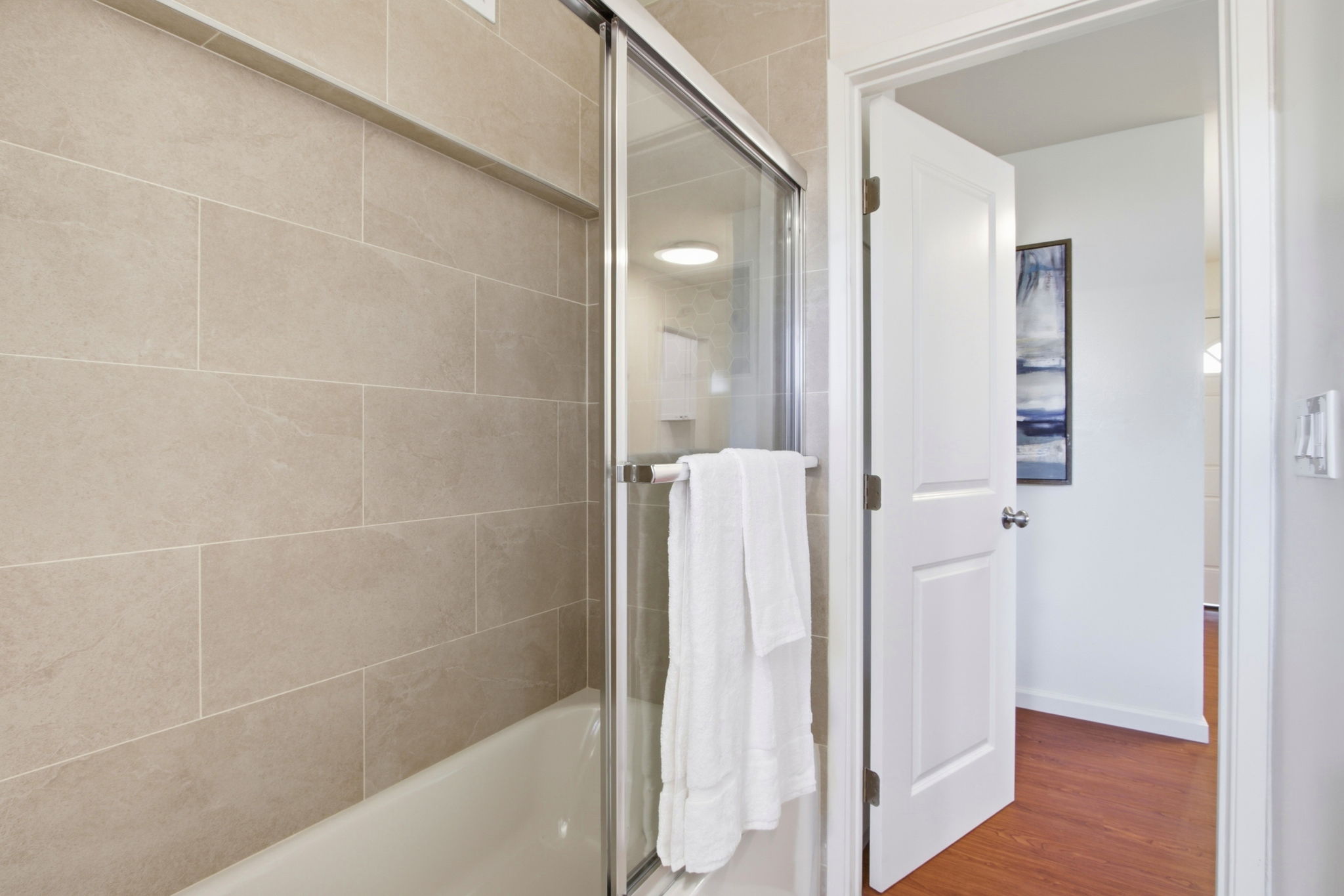 031_f8_2161 Cinderella Ln