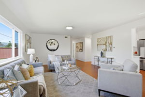 010_f8_2161 Cinderella Ln