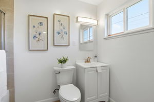 034_f8_2161 Cinderella Ln