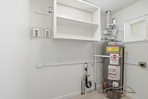 035_f8_2161 Cinderella Ln