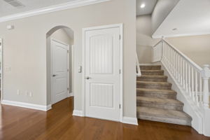 Elevator/Stairway
