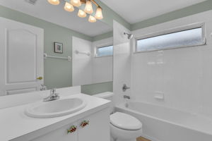 Guest Full Bath