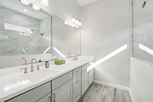 N 59th St-S1802-018.jpg