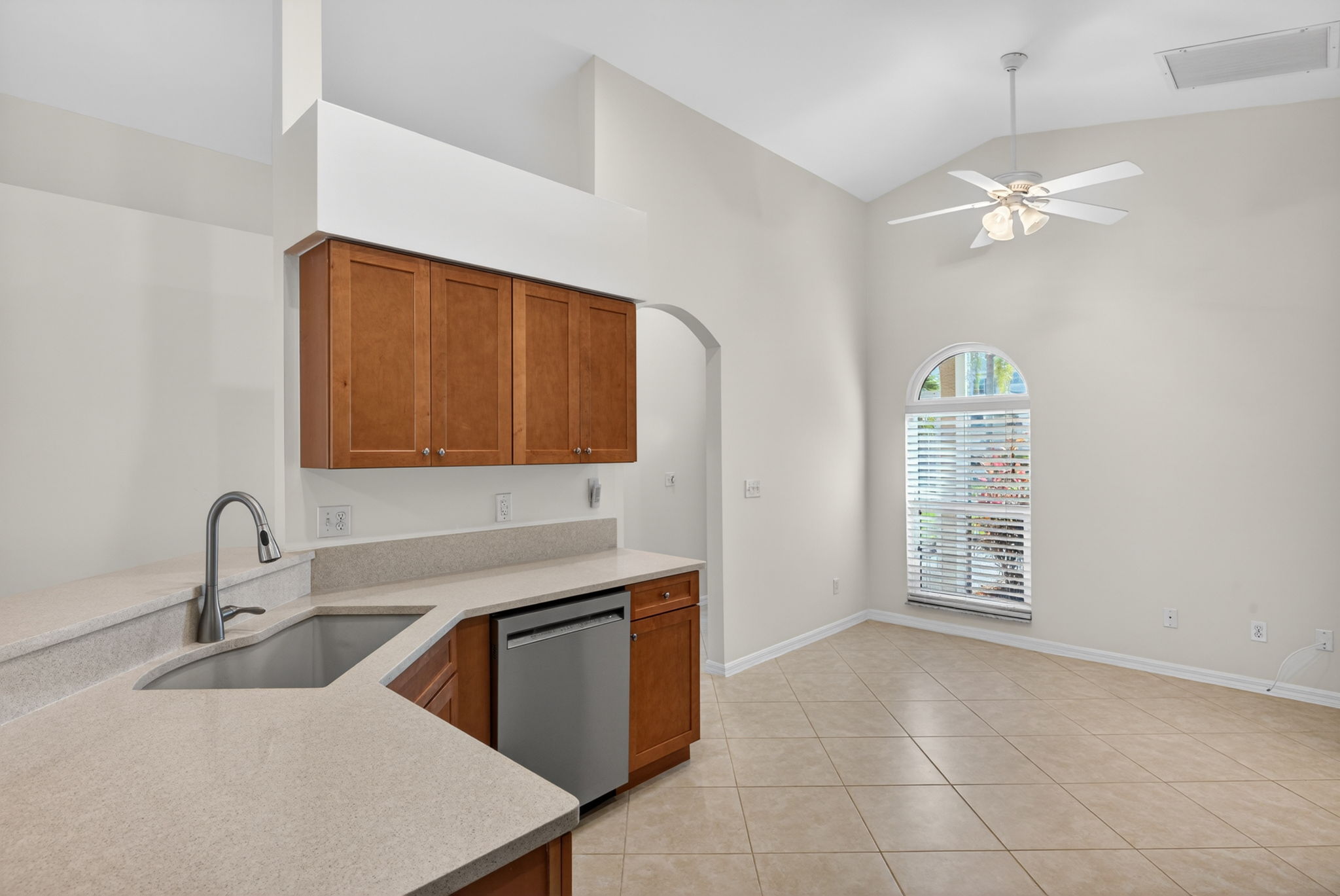 Kitchen 1 of 3