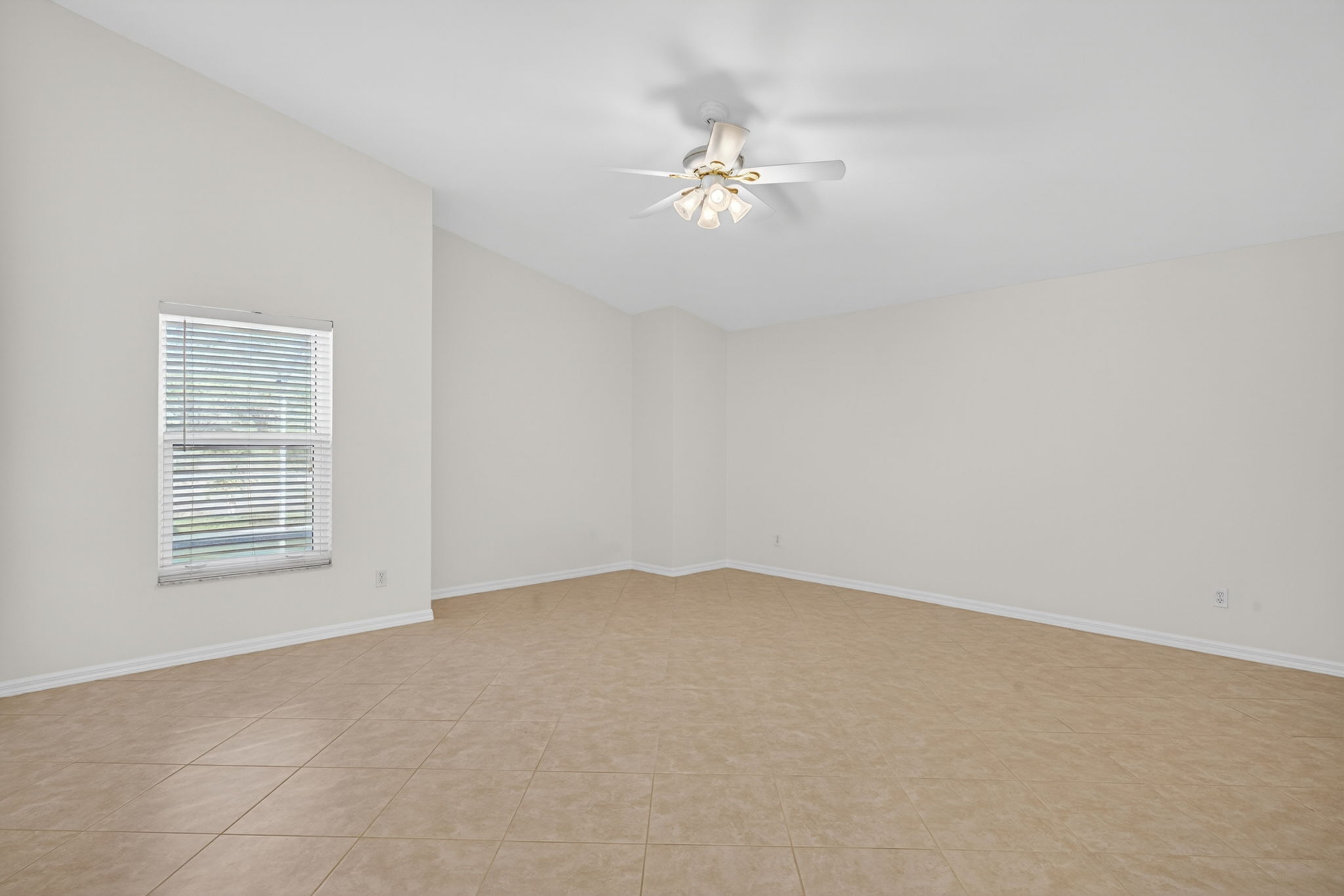 Living Room 1 of 5