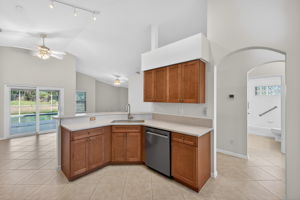 Kitchen 2 of 3