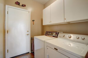 N 89th Dr-025