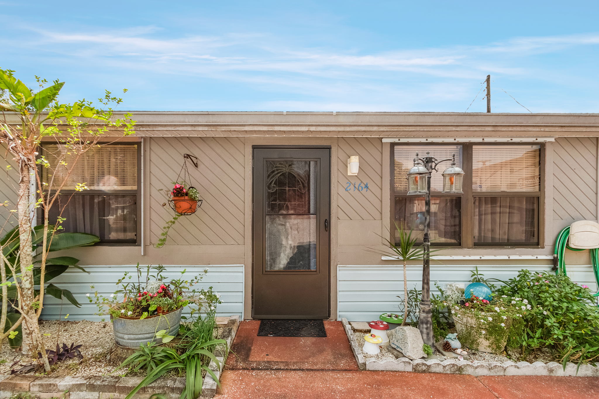 2164 Brandon St, Fort Myers, FL 33907, USA Photo 4