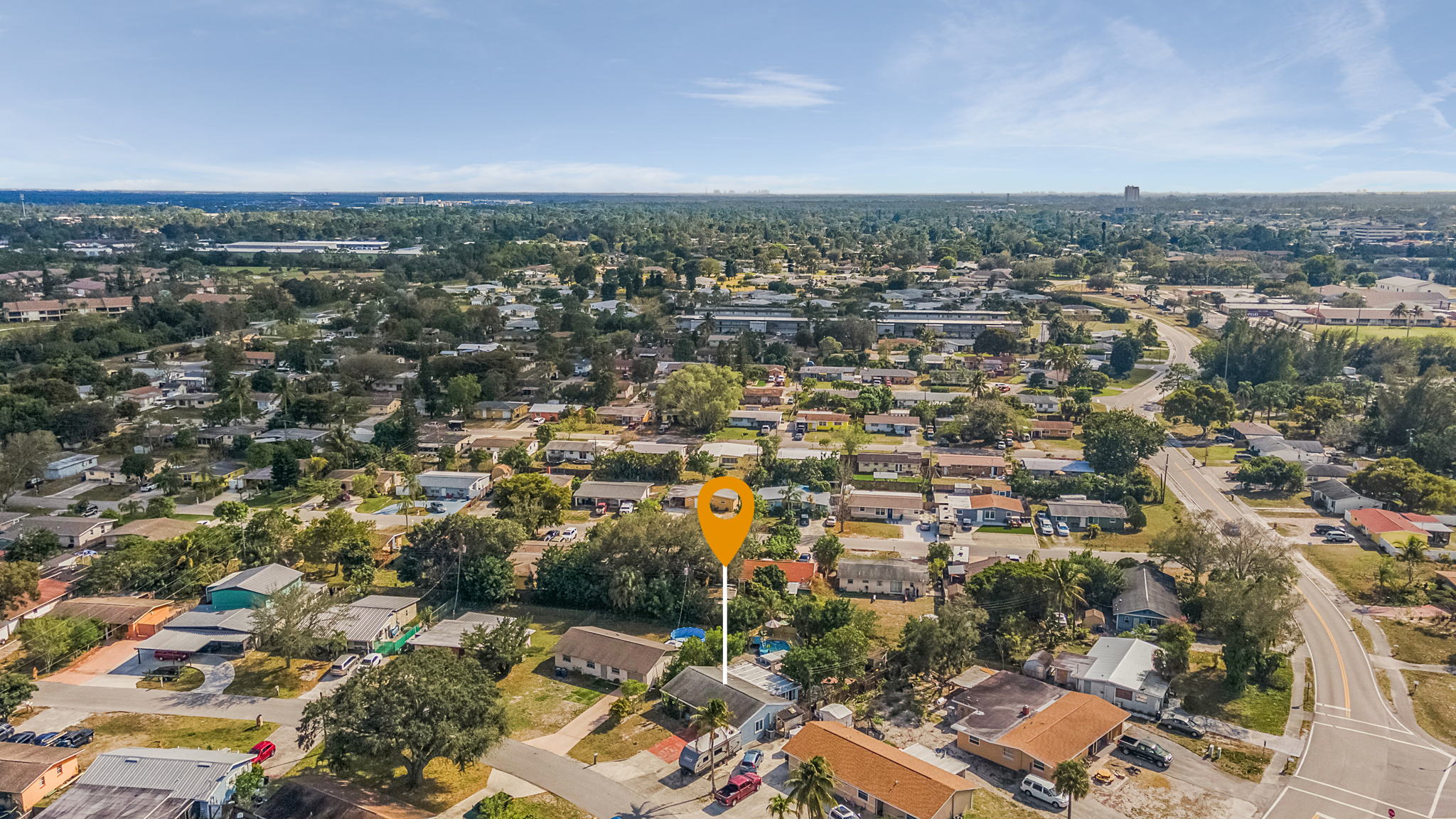 2164 Brandon St, Fort Myers, FL 33907, USA Photo 28