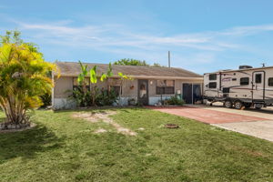 2164 Brandon St, Fort Myers, FL 33907, USA Photo 0