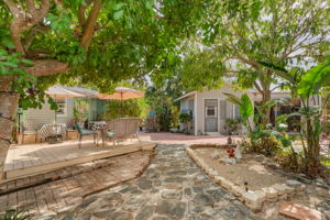 2164 Brandon St, Fort Myers, FL 33907, USA Photo 22