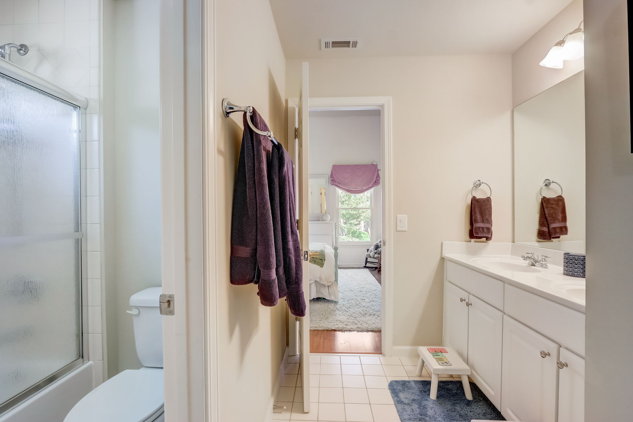 Oakdale Estates Ct -029