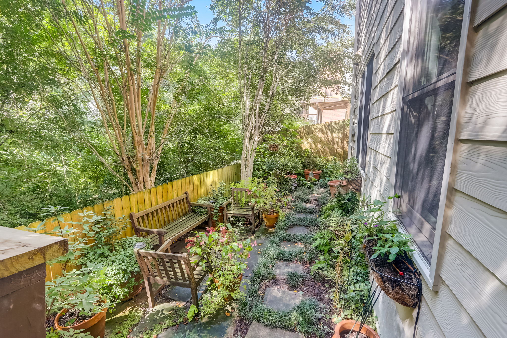 Oakdale Estates Ct -055