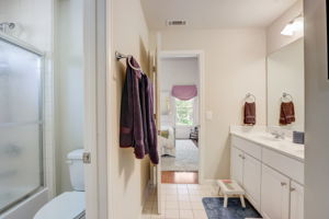 Oakdale Estates Ct -029