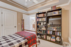 Oakdale Estates Ct -047