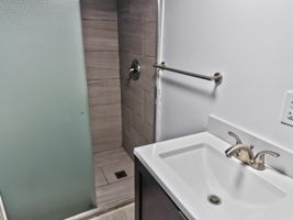  Photo 35