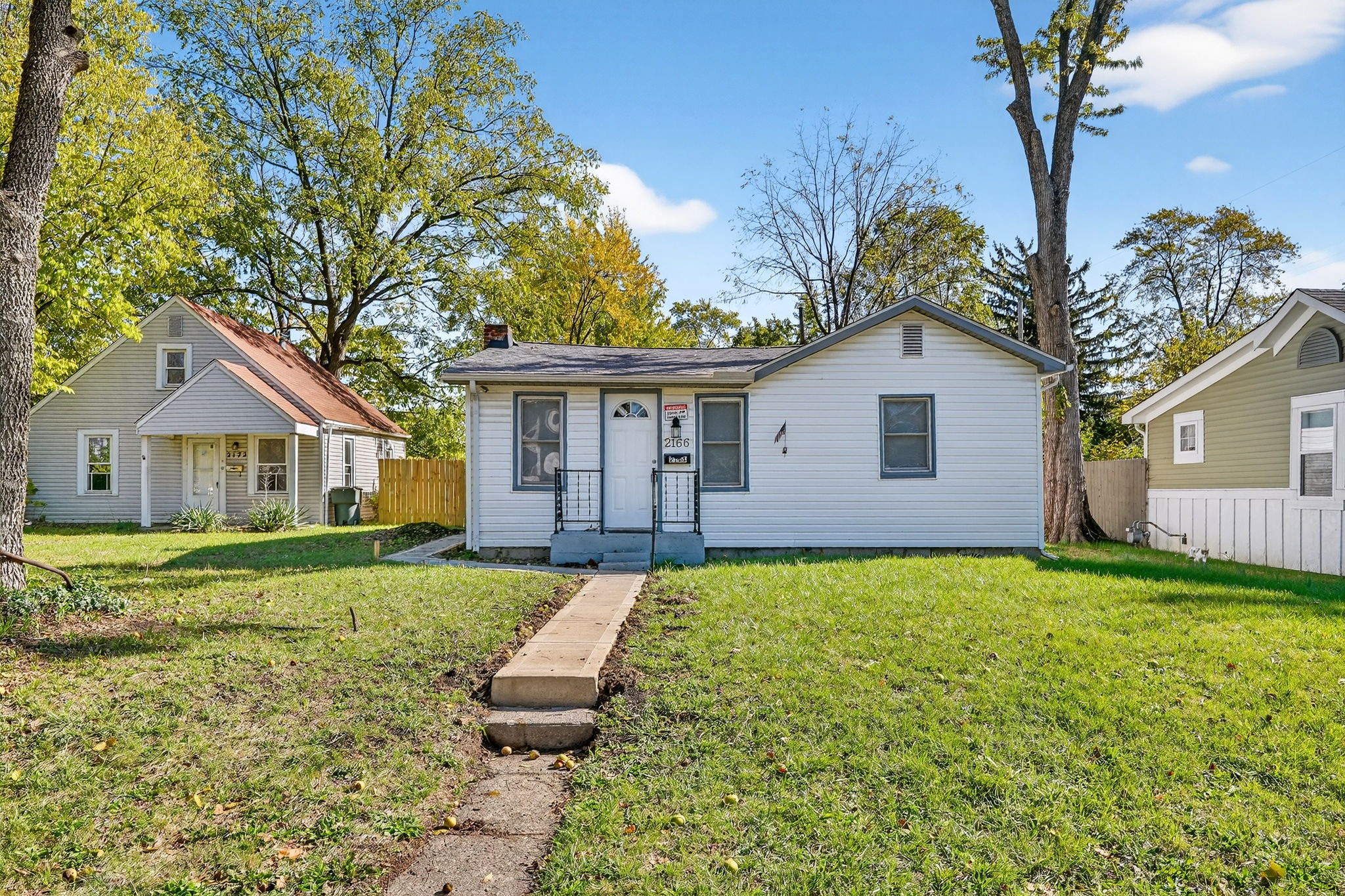 2166 Lexington Ave (2)