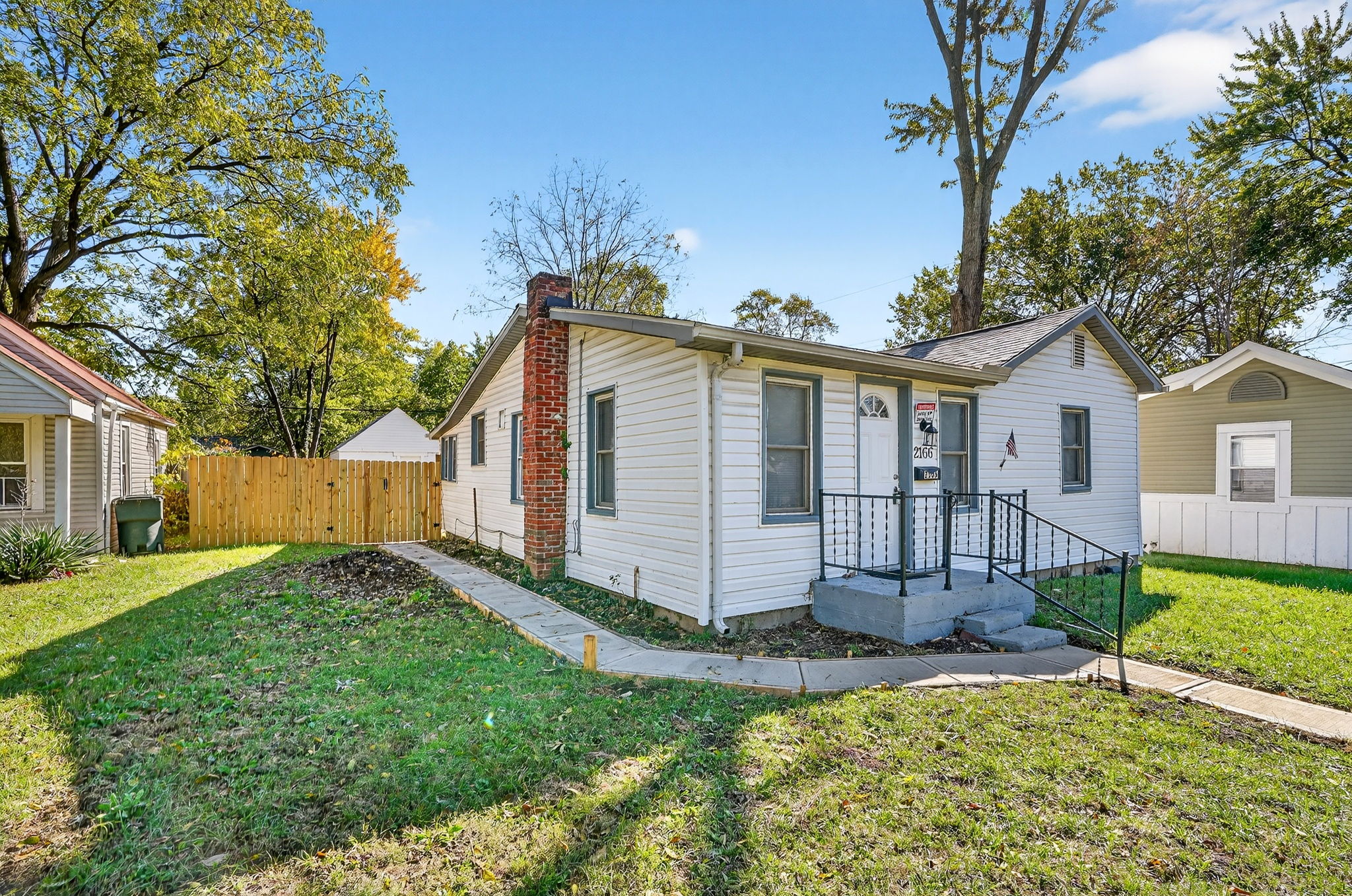 2166 Lexington Ave (7)