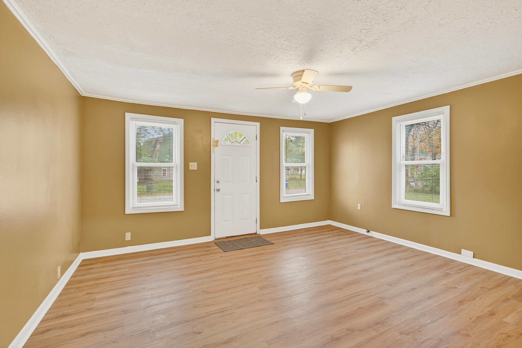 2166 Lexington Ave (19)