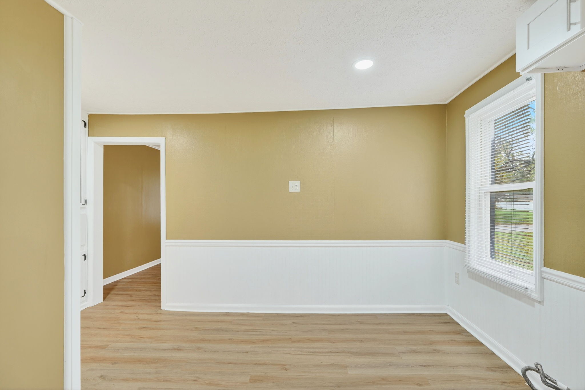 2166 Lexington Ave (28)