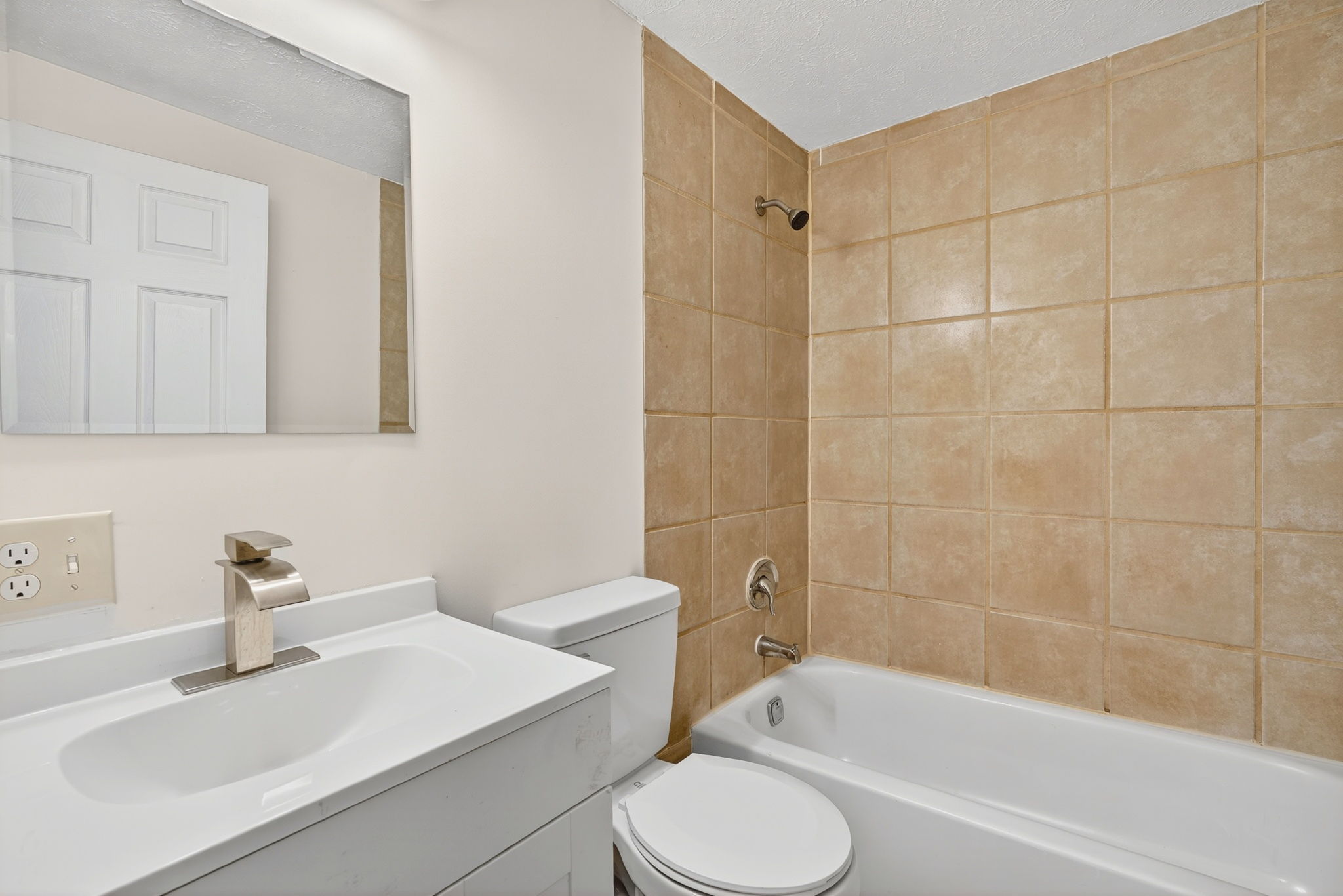 2166 Lexington Ave (32)